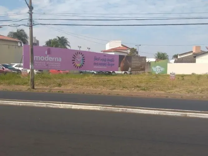 Terreno Padrão em Uberlândia