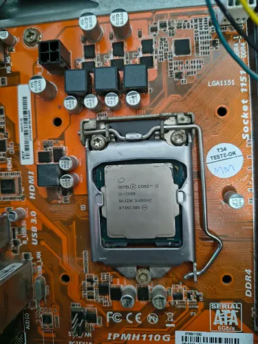Processador Intel core i5 7400 + ventoinha (valor negociável)
