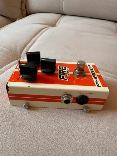 Pedal Guitarra Phaser Vibrato Fire Custom Shop