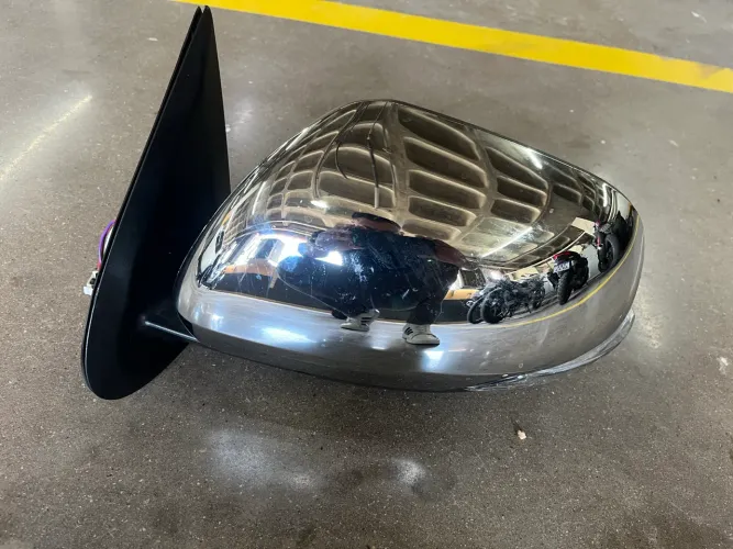 Retrovisor L200 esquerdo NOVO 17/20 cromado c/ pisca
