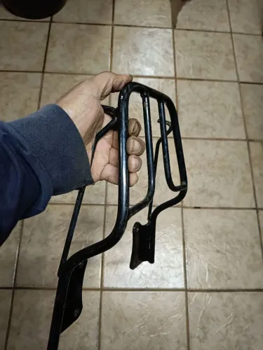 Suporte para baú / bagageiro maciço para ybr factor 125 08 a 17