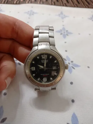 relógio Casio edfice C/ defeito, máquina condenada, pra conserto, sucata, no estado .