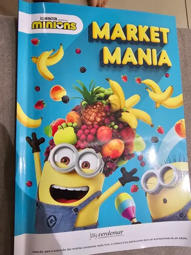 Álbum Market Mania Minions completo