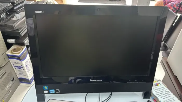Computador All in one (tudo em um) Lenovo, i3 2100/ 8gb /ssd 120