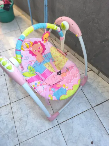 Cadeirinha de balanço 