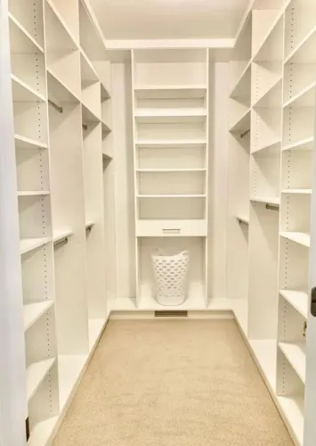 Personal Organize : guarda-roupas e closets sem espaço? Eu posso te ajudar!
