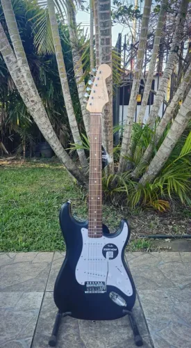 Fender Squier Debut Guitarra Strato