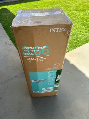 Piscina Intex 6.503L com bomba- Nova 