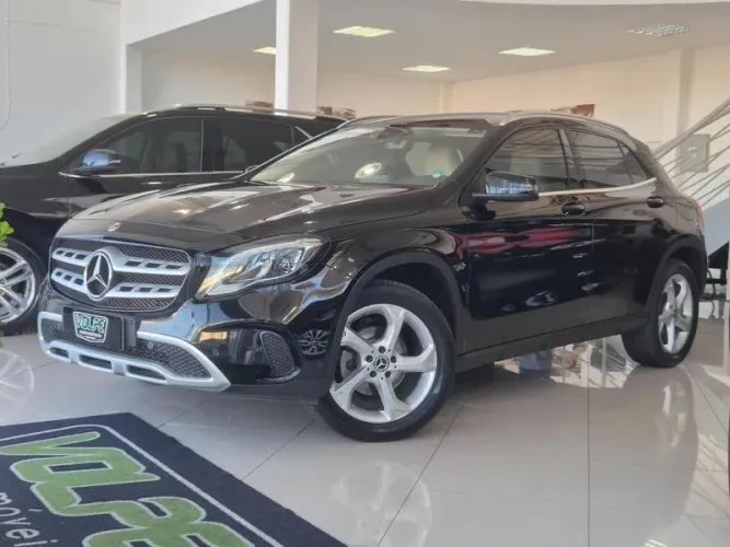 Mercedes-Benz GLA 200 Adv. 1.6/1.6 TB 16V Flex Aut. 2019