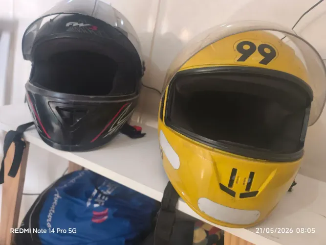 Kit capacete funcionando tudo