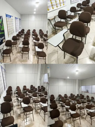 Lote com 30 Cadeiras Universitárias Estofadas com Prancheta (Capa Marrom)