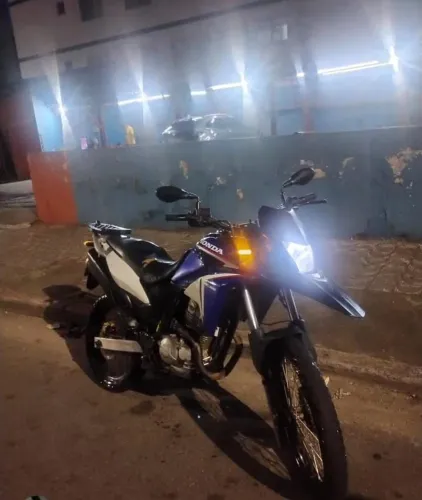 XRE 300 2012