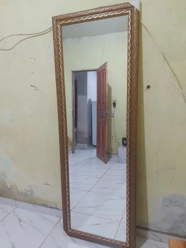 Vendo esse espelho seminovo 