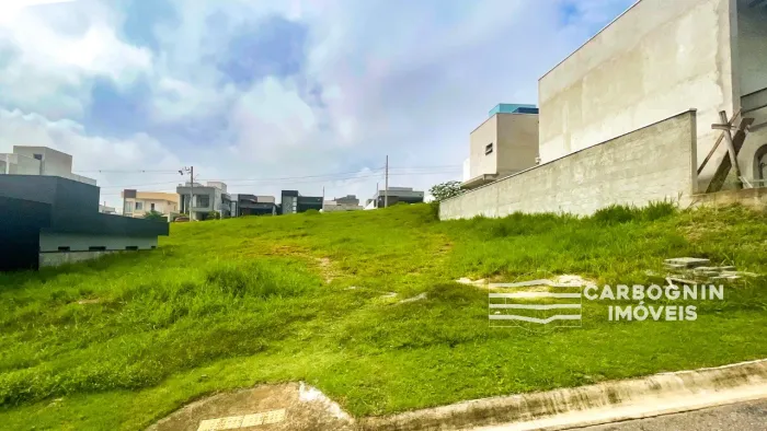 Terreno em condomínio a Venda no Malibu no Residencial Colinas em Caçapava