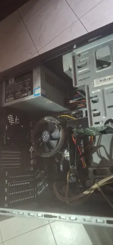 CPU inoperante com peças