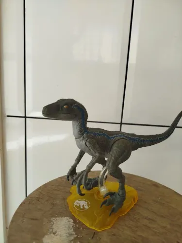 Velociraptor Blue amber collection Jurassic world mattel 