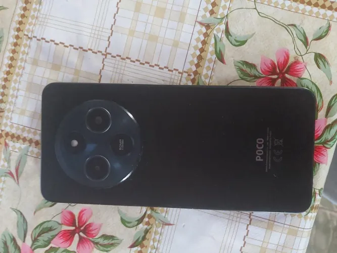 Poco c75