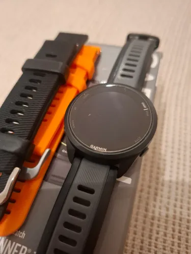 Garmin Forerunner 165