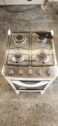 Fogão 4 bocas usado