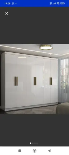 Guarda- roupa seme novo MDF 6 portas grandes