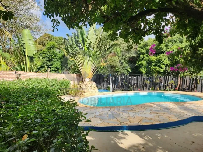 Chácara com 3 dormitórios à venda, 1238 m² por R$ 1.800.000,00 - Pinhalzinho - Holambra/SP