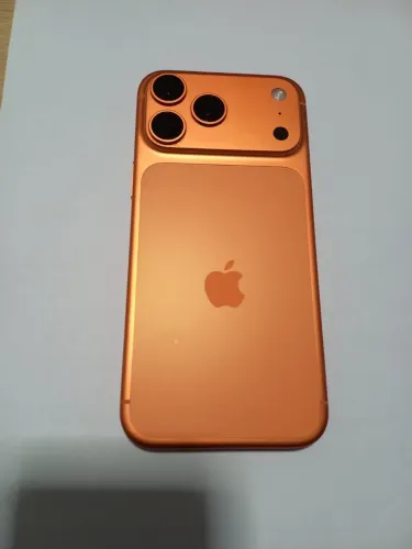 iPhone 17 pro max 