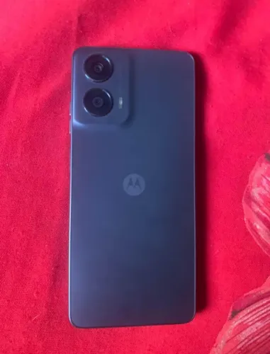 Moto g24 sem nada de defeito quebrado na tela e película chama !!$