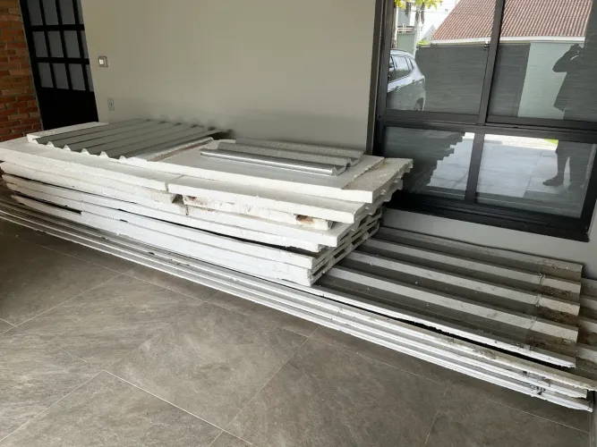 Vendo telhas semi sanduíche