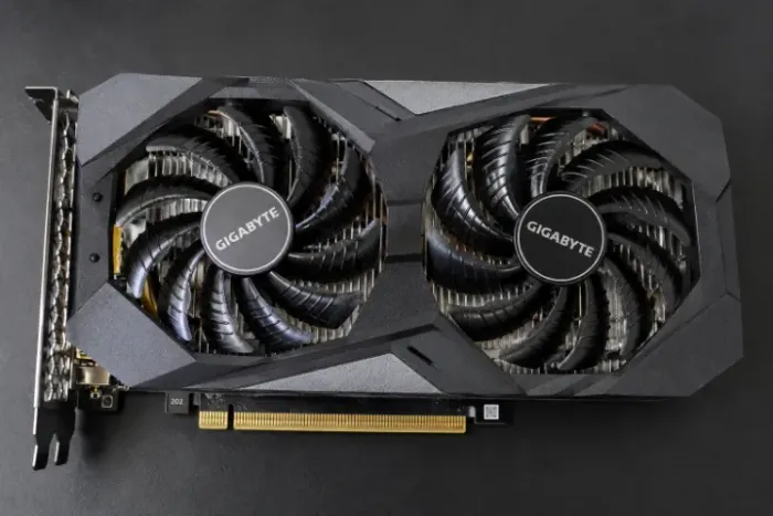 RTX 3050 Windforce OC 6GB GDDR6 96-bit - GIGABYTE - SEMINOVA - COM CAIXA