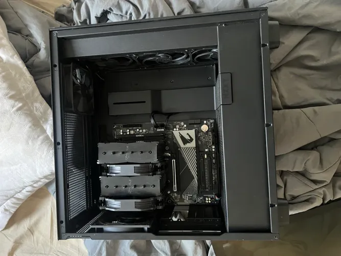 Placa mãe Aorus Elite ATX B760 + processador i9-14900kf + cooler noctua nh-d15 chromax