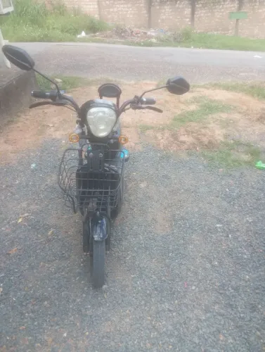 Estou vendendo por que vou viajar 1450 ou negóciar