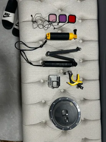 Acessórios Go Pro  650 $ pra levar tudo 