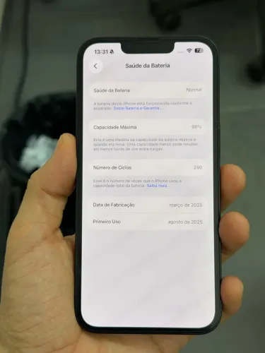 iPhone 16e