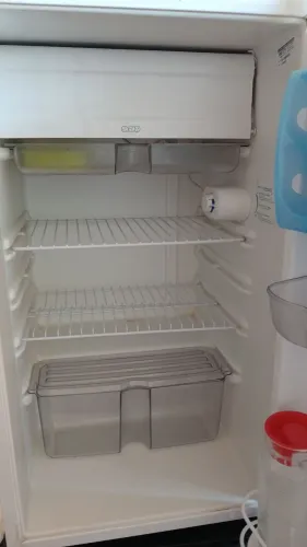Frigobar novíssimo maravilhoso!