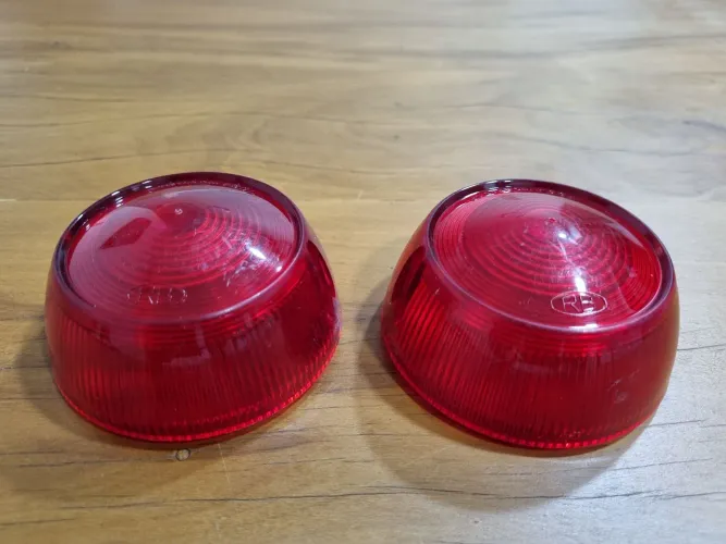 Par de lentes de pisca/seta Suzuki GT