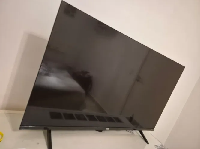 TV AOC de 43 polegadas