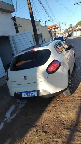 Fiat Bravo Essence 1.8 Flex 16V 5P 2014