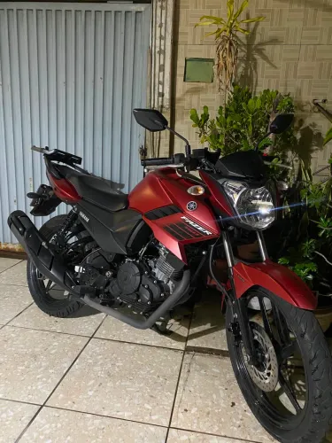 FAZER150 COM APENAS 9.000km rodados