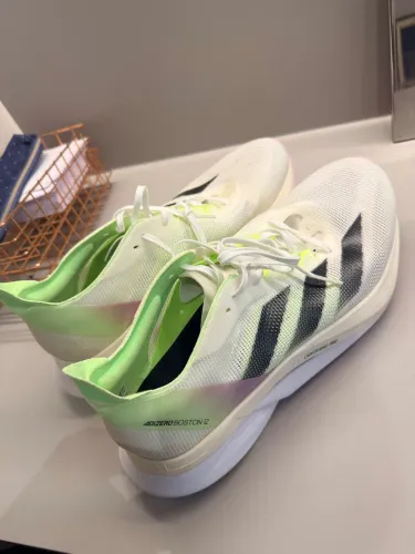 Adidas Adizero Boston 12 Nº 42 | Apenas 30 km | Seminovo