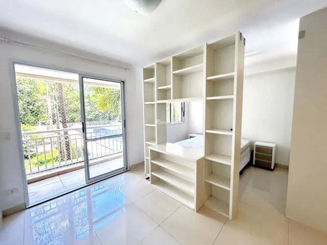 Studio com varanda para locação com 33m² no Panamby