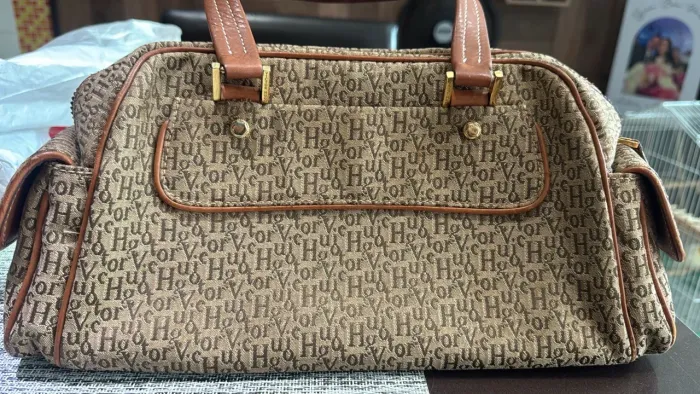 Bolsa Victor Hugo ombro 