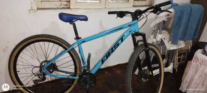 Eu estou vendendo uma bicicleta aéreo 29 eu quero 2300
