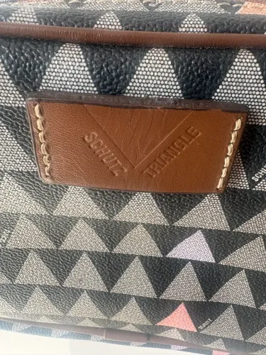 Bolsa crossbody Shultz triangle