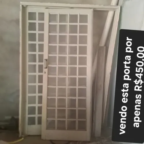 Potas e janelas usados