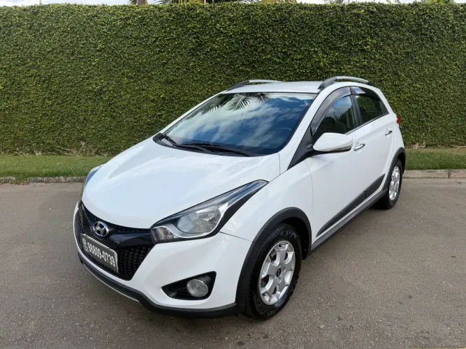 Hyundai HB20X Premium 1.6 Flex 16V Aut. 2015