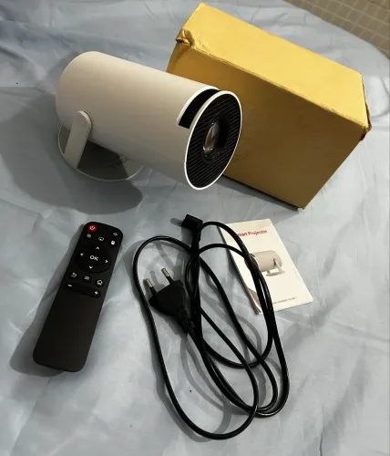 Mini Projetor hy300 4K
