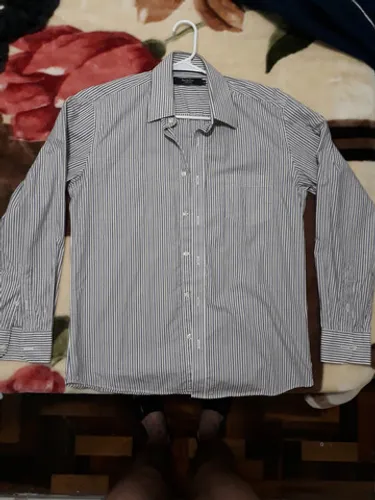 Camisas usadas