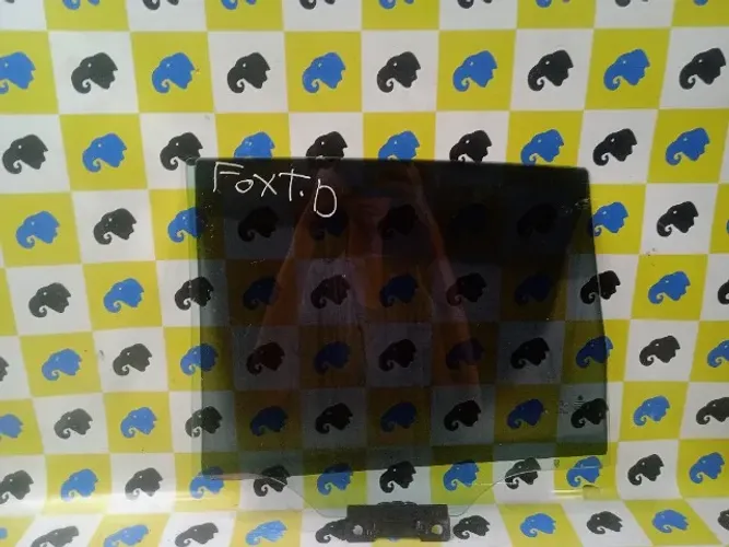 Vidro Lateral Porta Traseira Direita Fox 2021  