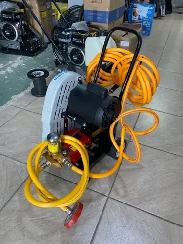 Lava Jato Lavadora Profissional Motor 1cv Completo com Mangueiras (Eletroplas)