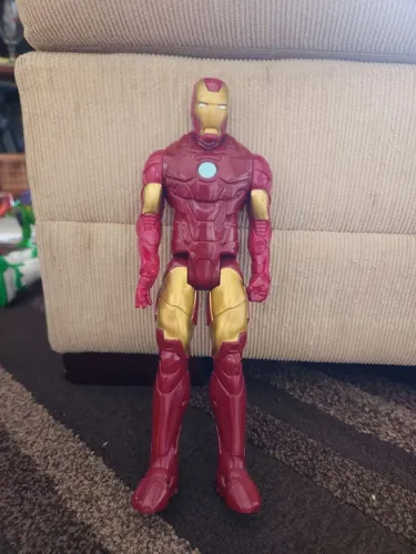 Boneco Homem de Ferro Hasbro